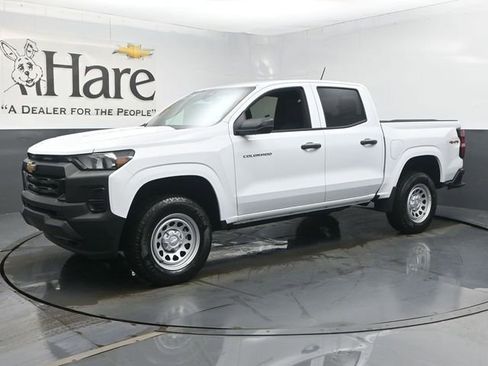 New 2026 Chevrolet Colorado W/T image 10