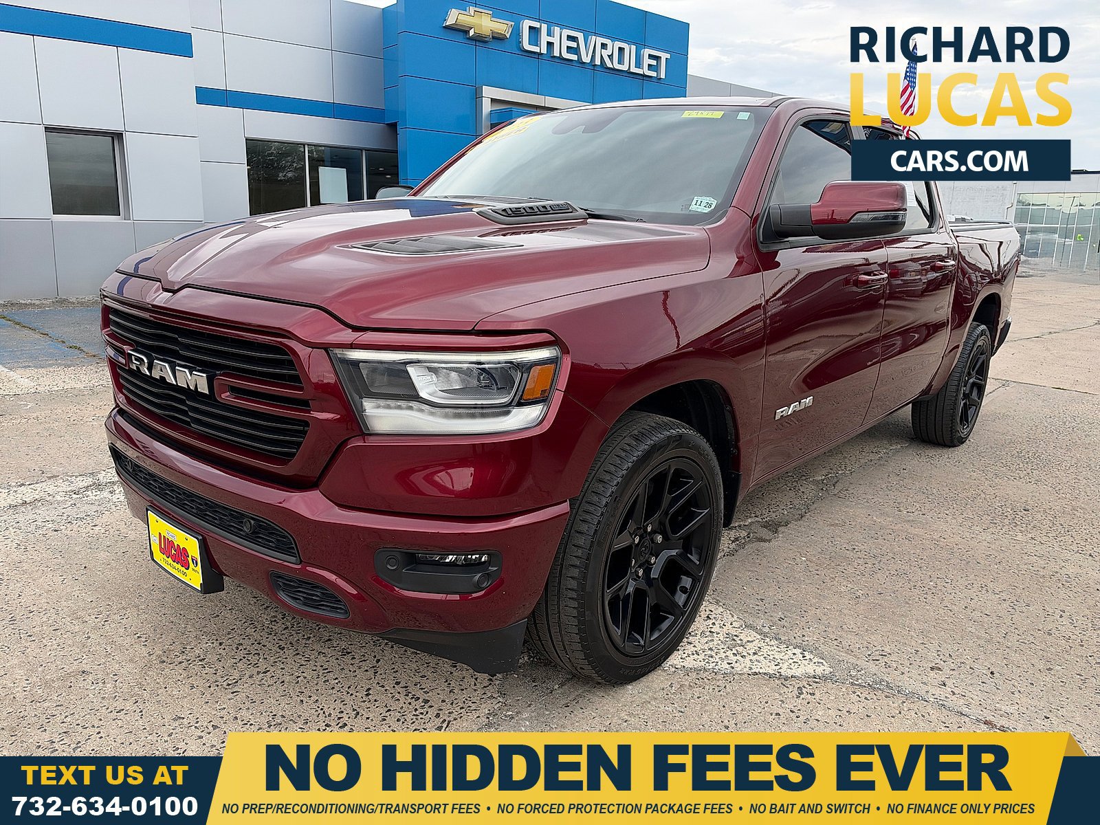 Used 2023 RAM 1500 Laramie AWD/4WD image 1