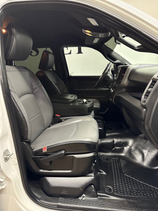 Used 2022 RAM 2500 Tradesman w/ Chrome Appearance Group AWD/4WD image 26