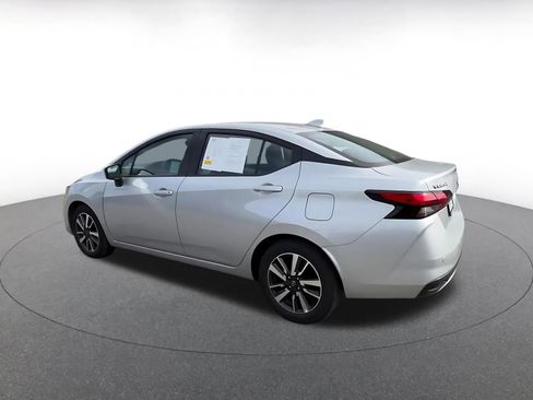 Used 2025 Nissan Versa SV image 10