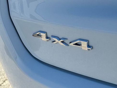 Used 2022 Jeep Compass Latitude AWD/4WD image 12