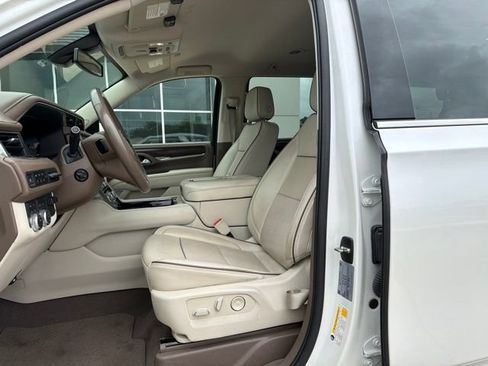 Used 2022 GMC Yukon Denali w/ Max Trailering Package AWD/4WD image 13
