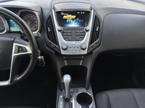 Used 2013 Chevrolet Equinox LT w/ Driver Convenience Package image 16
