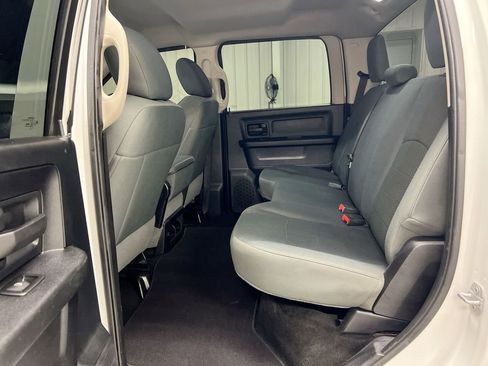 Used 2015 RAM 2500 Tradesman w/ Chrome Appearance Group AWD/4WD image 22
