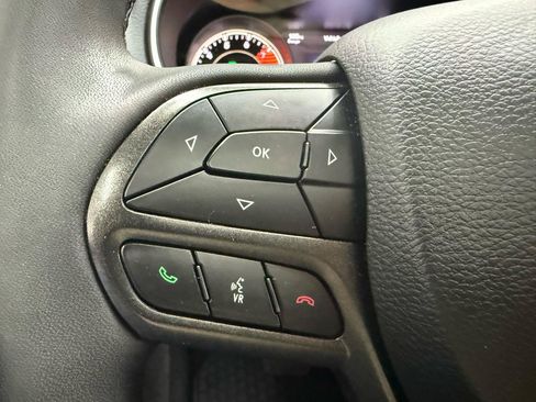 Used 2022 Jeep Cherokee Trailhawk w/ Sun, Sound & Nav Group AWD/4WD image 14