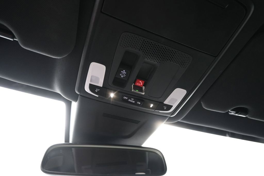 Used 2026 Honda CR-V Sport image 19