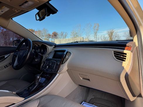 Used 2013 Buick LaCrosse Leather image 19