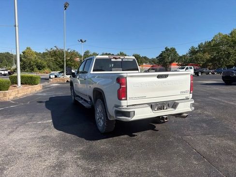 Used 2025 Chevrolet Silverado 2500 High Country w/ High Country Premium Package AWD/4WD image 5