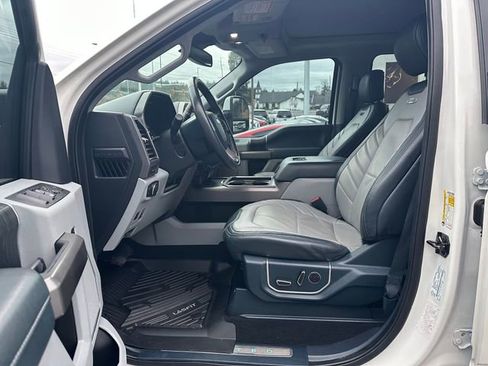 Used 2022 Ford F350 Limited w/ FX4 Off-Road Package image 17