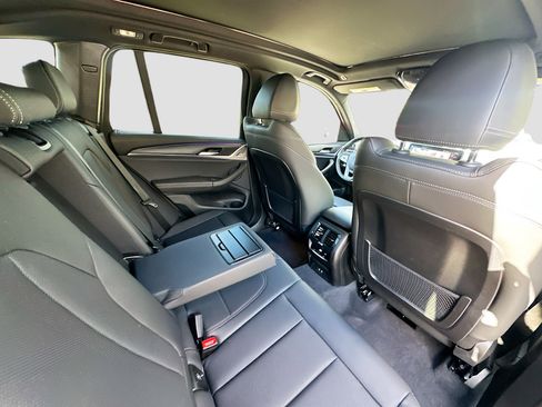 Certified 2024 BMW X3 sDrive30i w/ Premium Package w/ZPA image 31