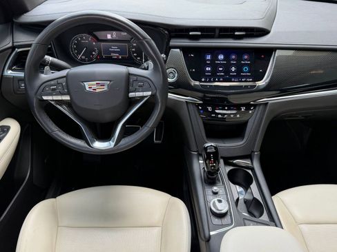 Used 2023 Cadillac XT6 Sport w/ LPO, Premium Carpet Package image 27