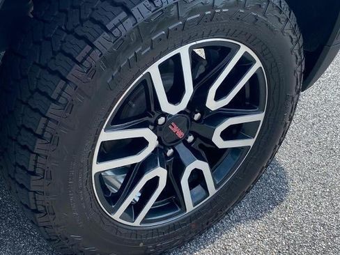 Used 2022 GMC Sierra 1500 AT4 AWD/4WD image 26