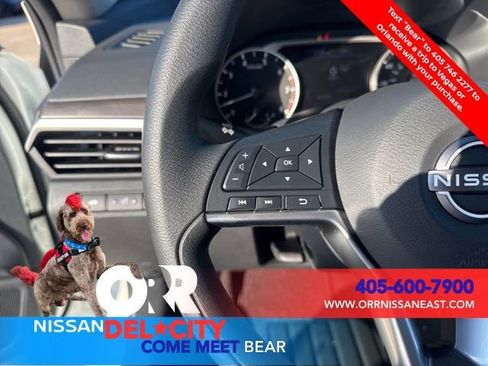 New 2025 Nissan Altima 2.5 SV image 18