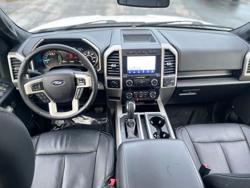 Used 2020 Ford F150 Lariat image 11