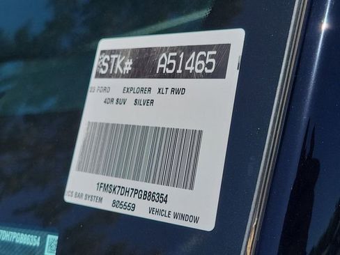 Certified 2023 Ford Explorer XLT w/ Equipment Group 202A RWD image 29