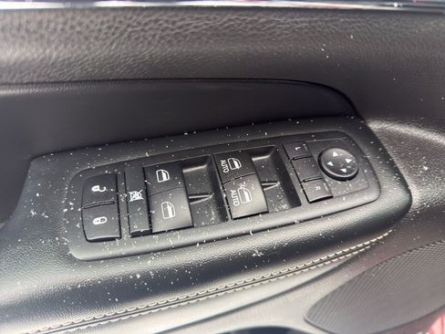 Used 2017 Jeep Grand Cherokee Limited w/ Trailer Tow Group IV image 12