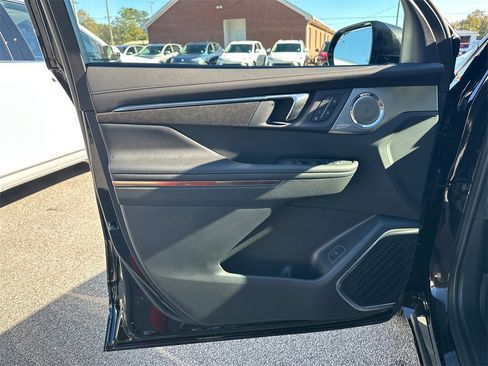 New 2026 Buick Enclave Avenir w/ Super Cruise Package image 11