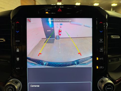 Used 2025 RAM 1500 Rebel image 27