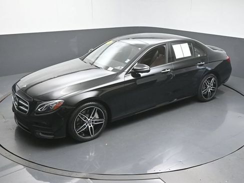 Used 2019 Mercedes-Benz E 450 4MATIC Sedan image 44