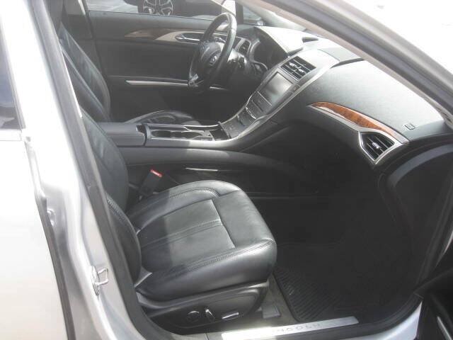 Used 2015 Lincoln MKZ AWD w/ Equipment Group 102A Reserve image 16