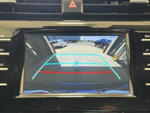 Used 2019 Toyota Camry LE FWD image 6