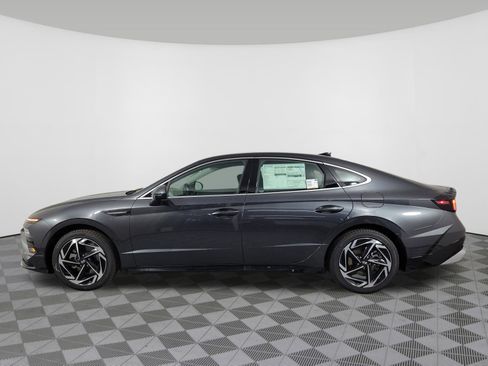 New 2026 Hyundai Sonata SEL FWD image 39