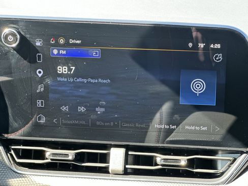 Used 2025 Chevrolet Equinox RS w/ Convenience Package III FWD image 26
