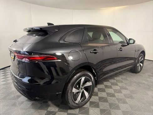 Used 2025 Jaguar F-PACE R-Dynamic S image 6