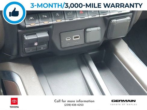 Used 2019 GMC Sierra 1500 SLT w/ SLT Premium Plus Package image 33