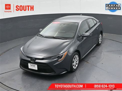 Used 2023 Toyota Corolla LE image 46