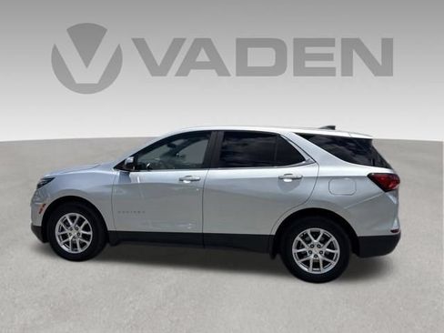 Used 2022 Chevrolet Equinox LT FWD image 12