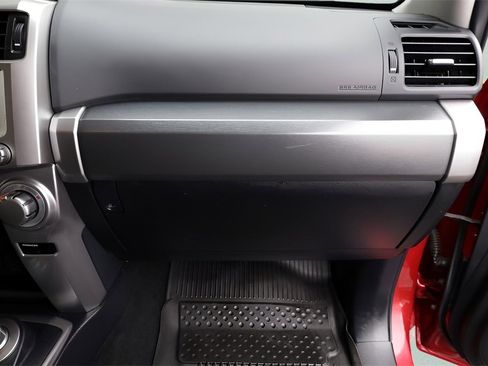 Certified 2022 Toyota 4Runner SR5 Premium w/ Moonroof Package image 39