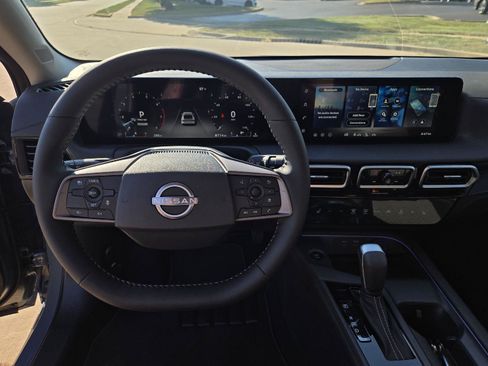 New 2026 Nissan Sentra SV w/ SV Convenience Package FWD image 11
