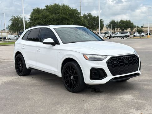 Used 2022 Audi Q5 2.0T Prestige w/ Prestige Package AWD/4WD image 7