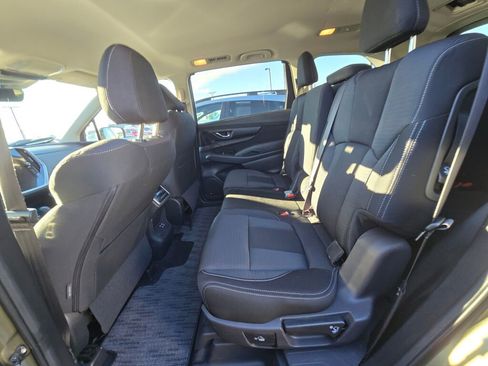 Used 2023 Subaru Ascent Premium w/ Convenience Package image 12