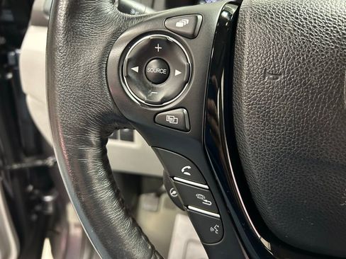 Used 2017 Honda Ridgeline RTL-E image 12