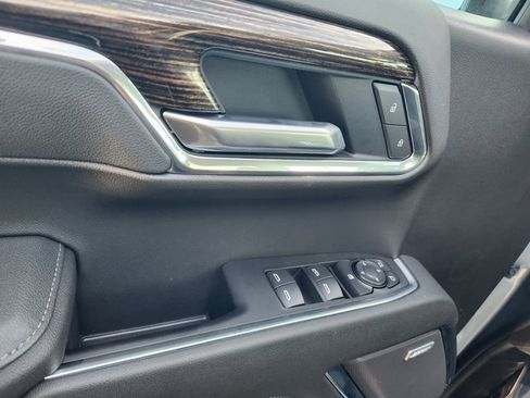 New 2026 GMC Sierra 1500 Elevation image 11