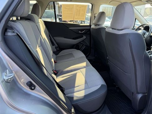 Used 2025 Subaru Outback Premium image 13