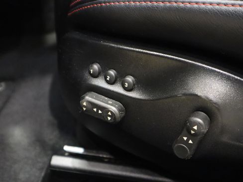 Used 2018 Maserati GranTurismo Sport image 23