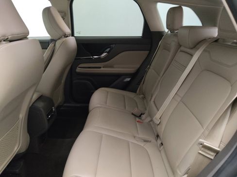 Used 2022 Lincoln Corsair FWD image 18