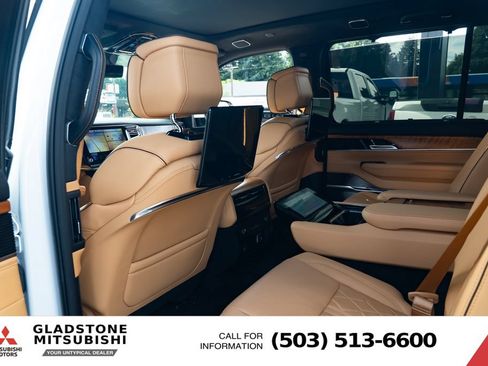 Used 2022 Jeep Grand Wagoneer Series III w/ Rear Seat Video Group 1 AWD/4WD image 25