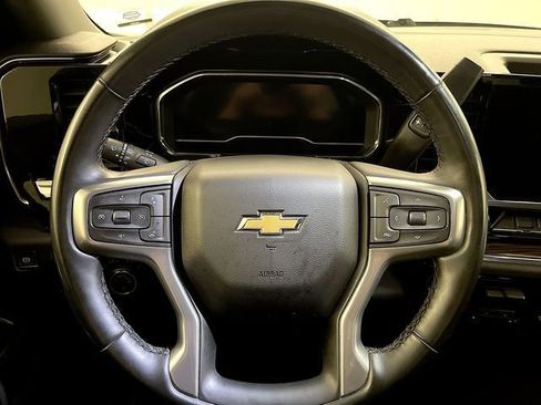 Used 2023 Chevrolet Silverado 1500 LT image 19