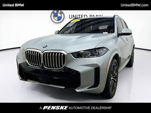 Used 2024 BMW X5 xDrive40i w/ M Sport Package AWD/4WD image 1