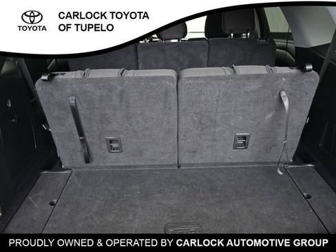 Used 2022 Ford Explorer XLT w/ Class IV Trailer Tow Package image 29