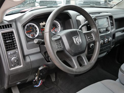 Used 2013 RAM 1500 Express AWD/4WD image 9