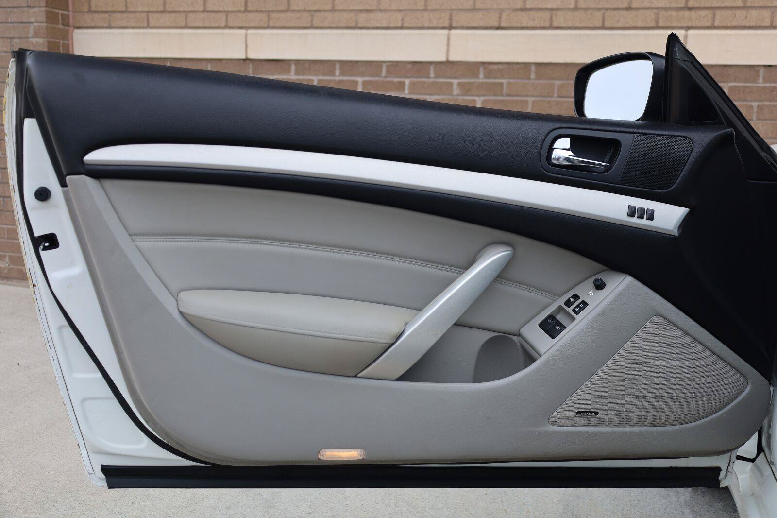 Used 2009 INFINITI G37 Journey w/ Premium Pkg RWD image 14