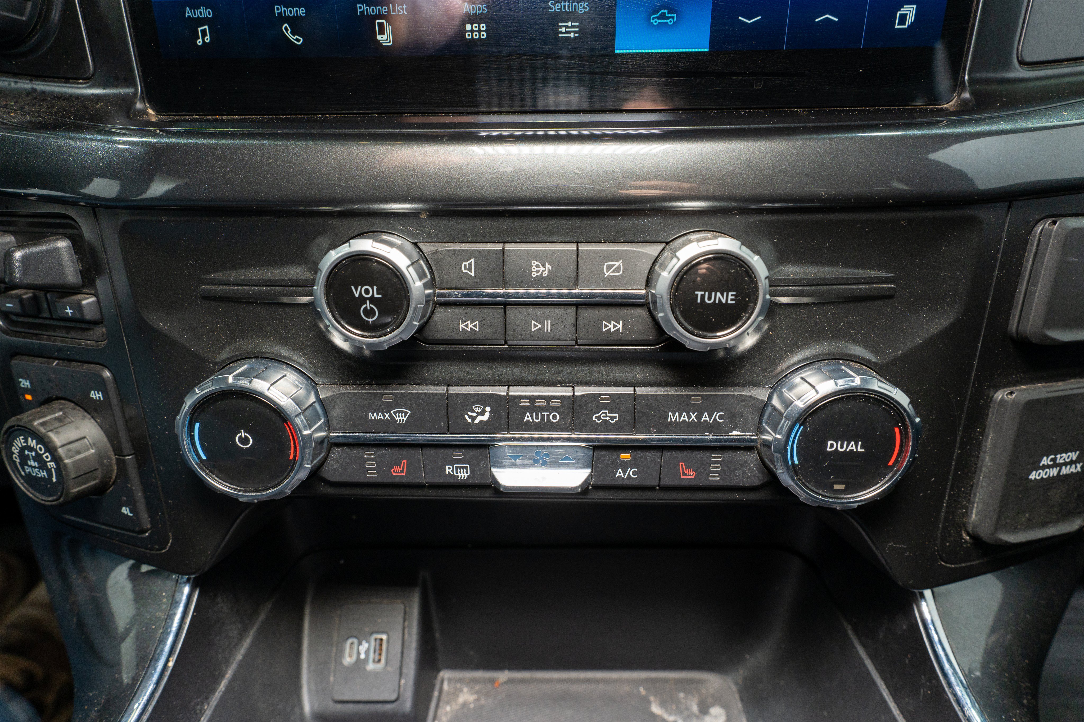 Used 2022 Ford F150 XLT w/ Equipment Group 302A High AWD/4WD image 22
