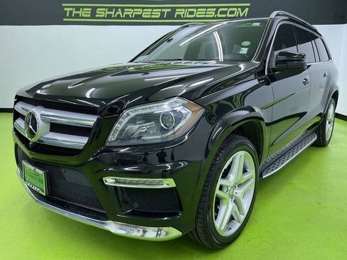 Used 2015 Mercedes-Benz GL 550 4MATIC image 5