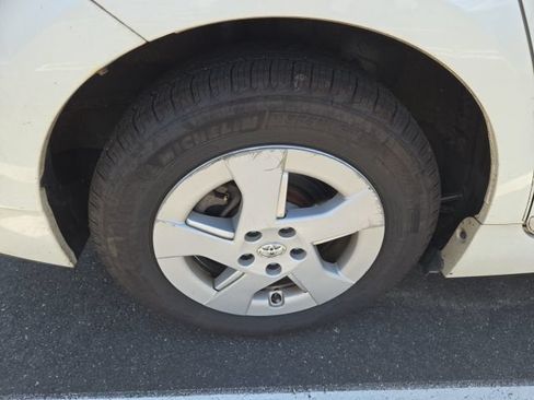 Used 2011 Toyota Prius Two FWD image 10