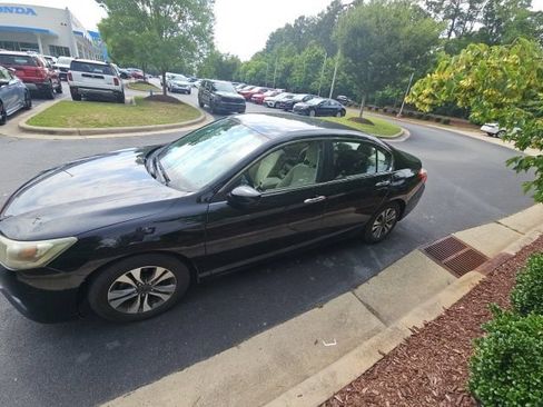 Used 2013 Honda Accord LX image 9